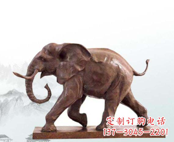 徐州晚霞红大象公园动物石雕
