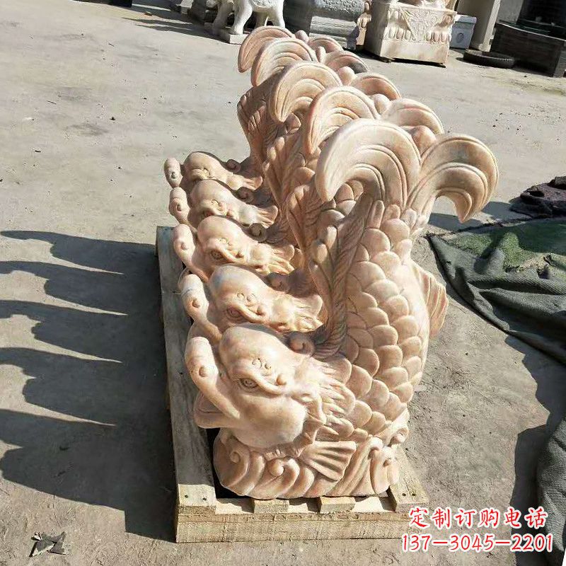 徐州晚霞红喷水鱼石雕-园林水景喷泉动物雕塑摆件
