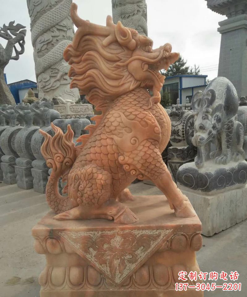徐州晚霞红麒麟雕塑1