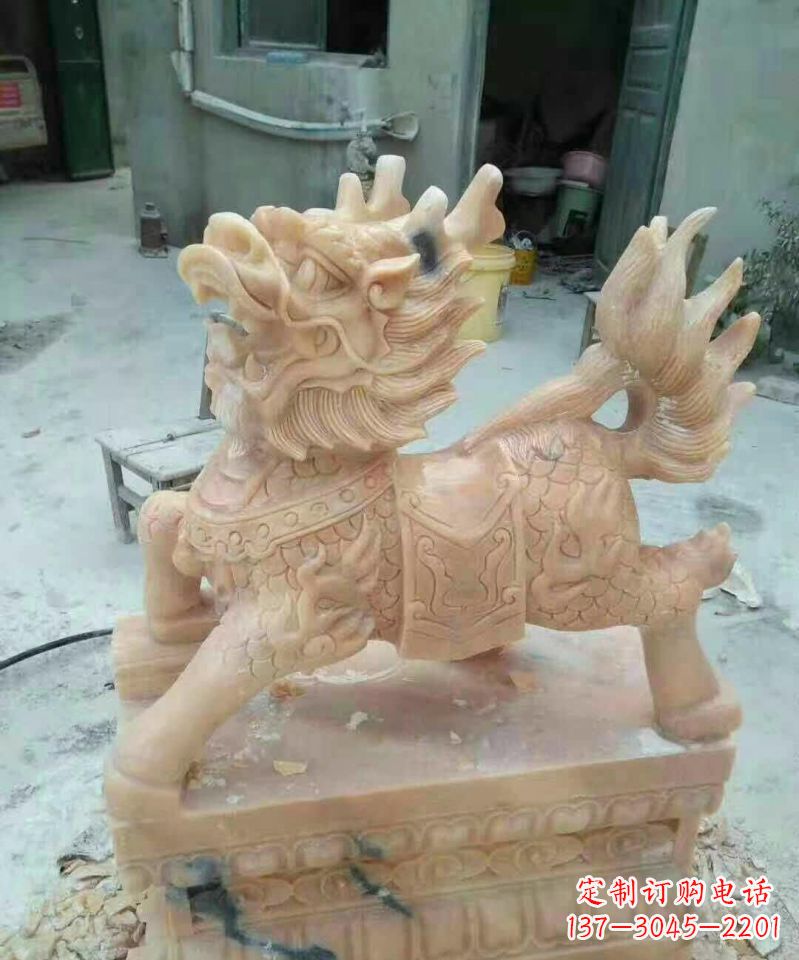 徐州晚霞红麒麟雕塑112