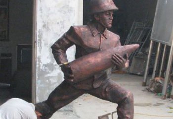 徐州铜雕炮弹战士，象征勇气和决心