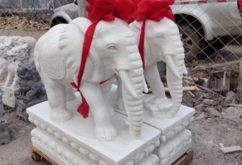 徐州元宝驾驭的大象雕塑艺术