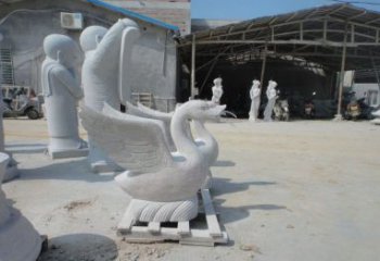 徐州中领雕塑：独具特色的天鹅喷水雕塑