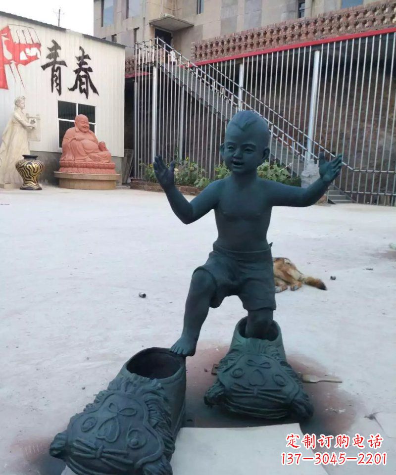 徐州小孩穿大鞋青铜人物雕塑