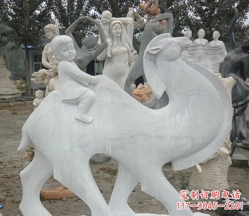 徐州小孩骑骆驼石雕