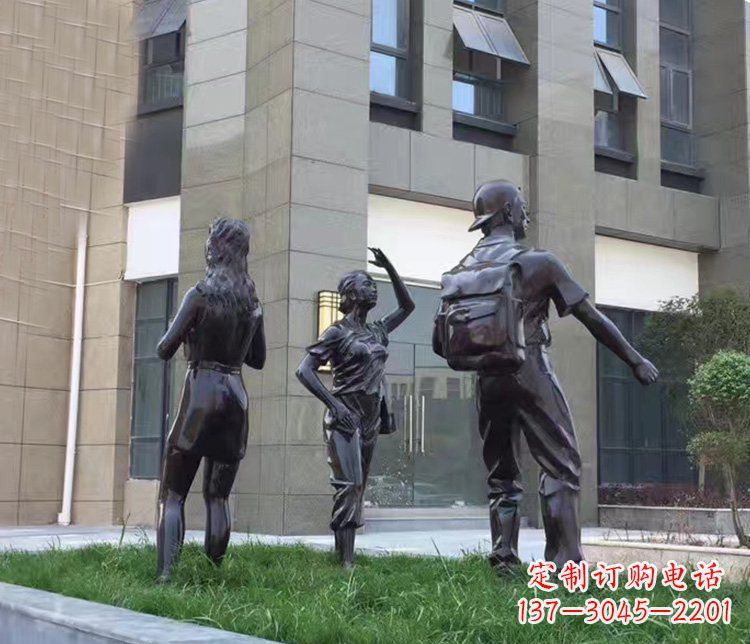 徐州小区铜雕美女人物雕塑