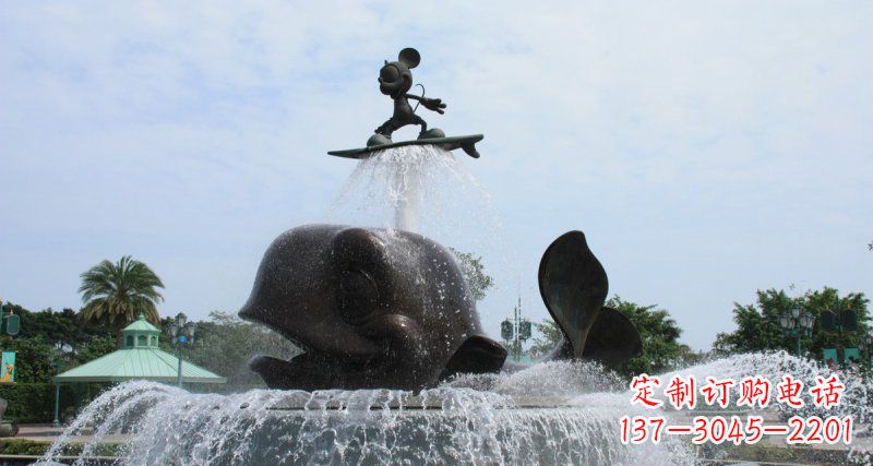 徐州游乐园鲸鱼喷泉和米老鼠景观铜雕