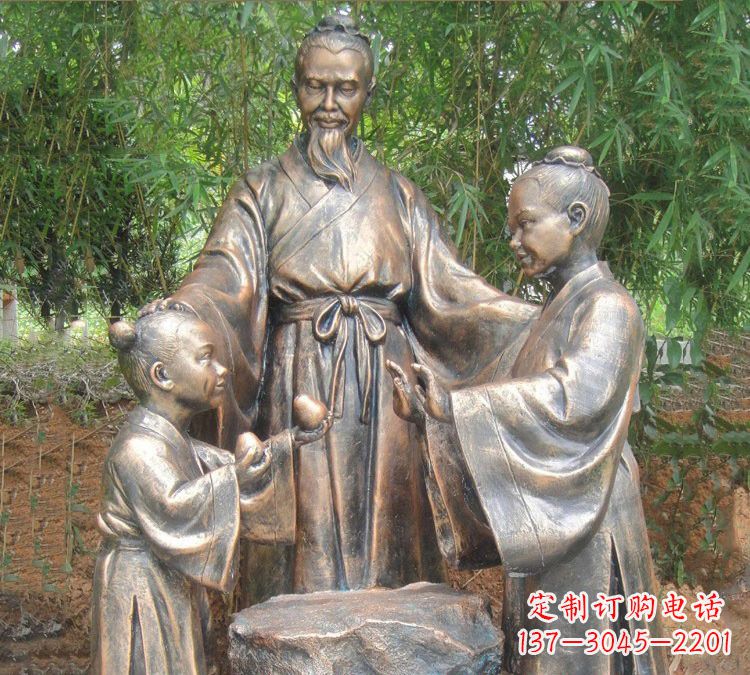 徐州寓言故事铜雕_孔融让梨