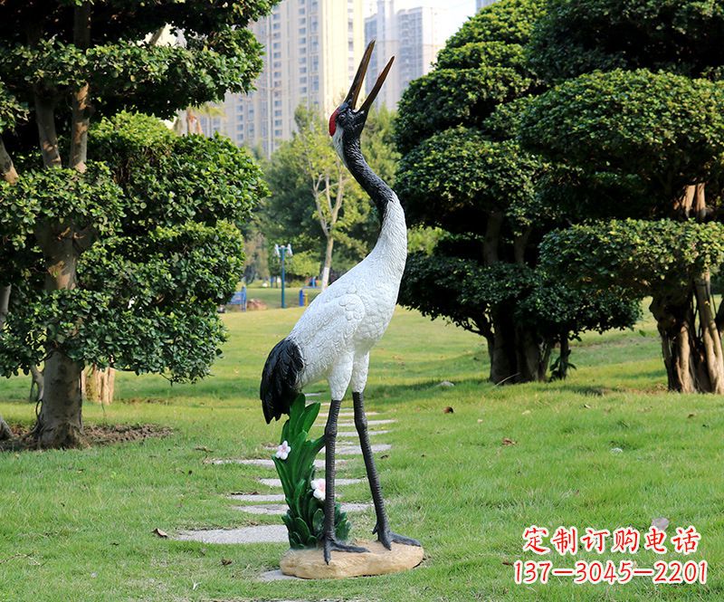徐州站立仙鹤雕塑