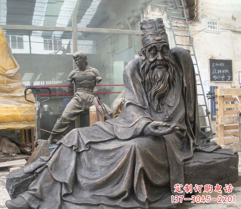 徐州张仲景铜雕
